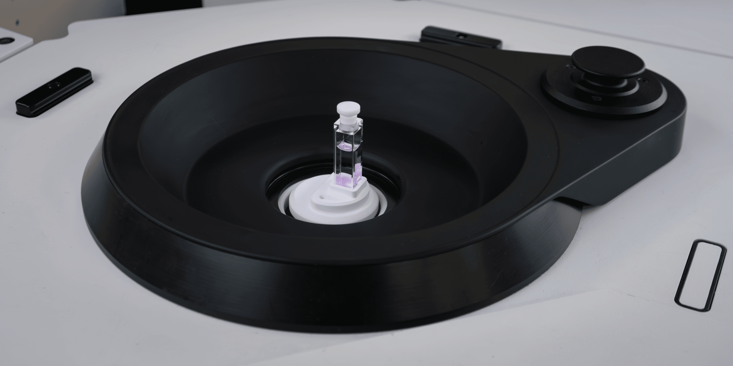 Selecting the Best Cuvette for UV-Vis and Fluorescence Spectroscopy
